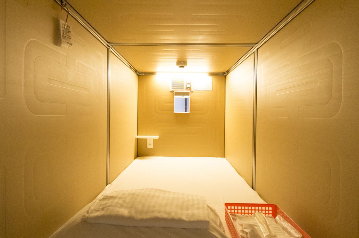 Maxi Alpa Hostel Naha Bagian luar foto