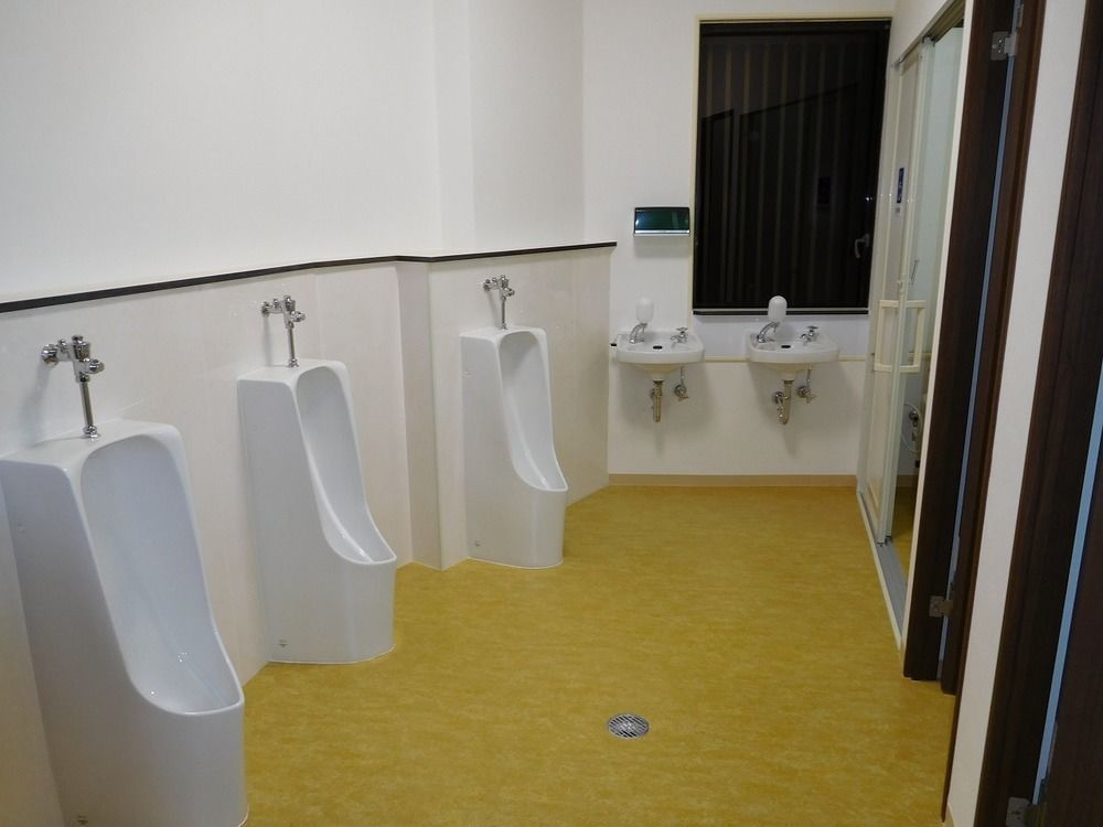 Maxi Alpa Hostel Naha Bagian luar foto