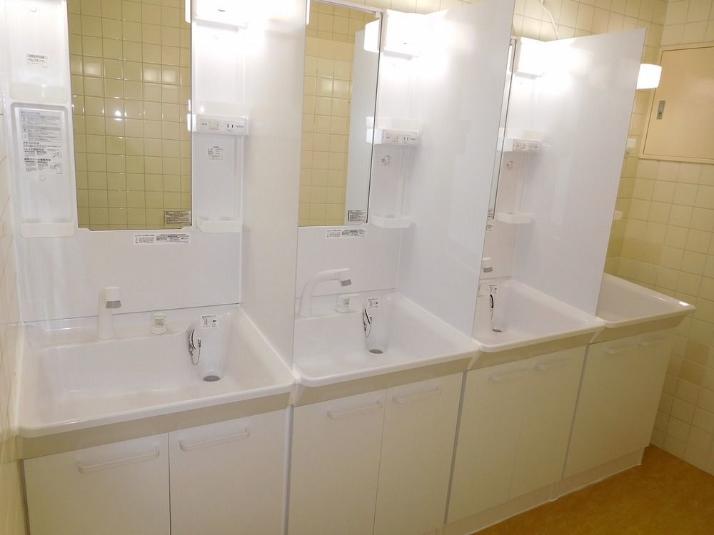 Maxi Alpa Hostel Naha Bagian luar foto